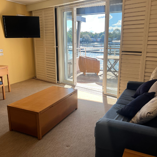 Couran Cove Studio Apartment MN2 Lounge room Image