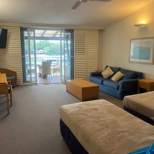 Couran Cove Studio Apartment MR6 Bedroom Lounge Image Couran Cove Studio Apartment MR6 Bedroom Lounge Image